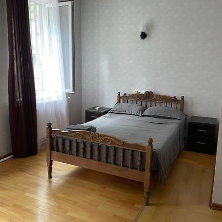 Gnt+ Hotel Tbilisi Buitenkant foto