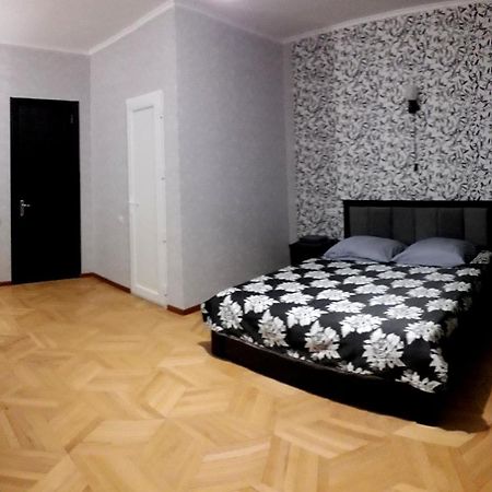 Gnt+ Hotel Tbilisi Buitenkant foto
