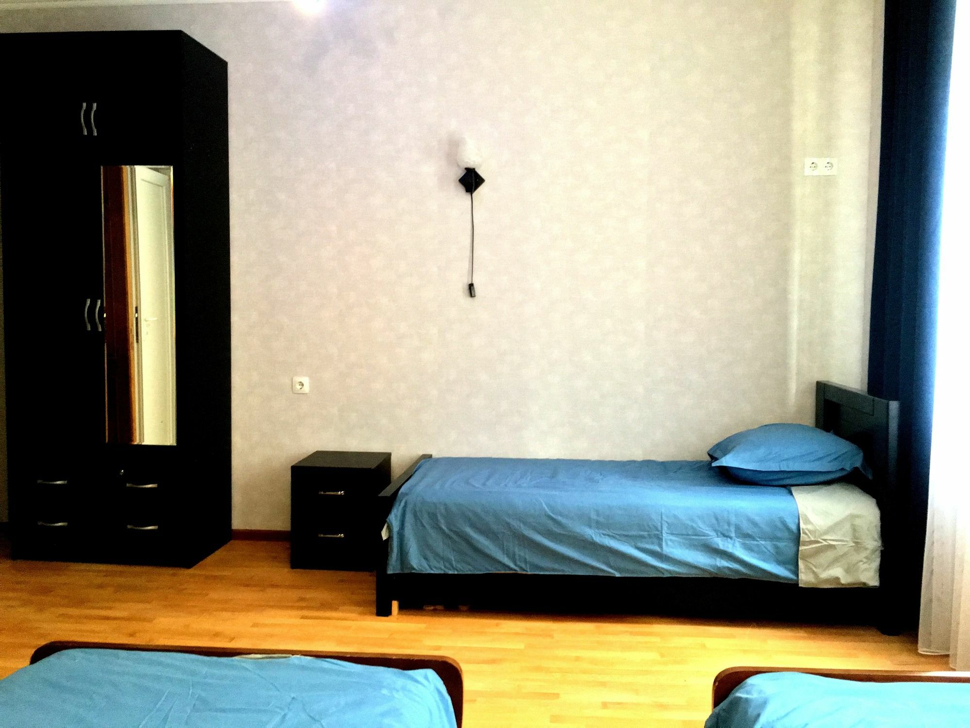 Gnt+ Hotel Tbilisi Buitenkant foto